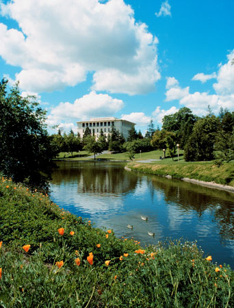 Graduate School of Management